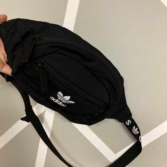 adidas Handbags - Adidas waist bag / fanny pack